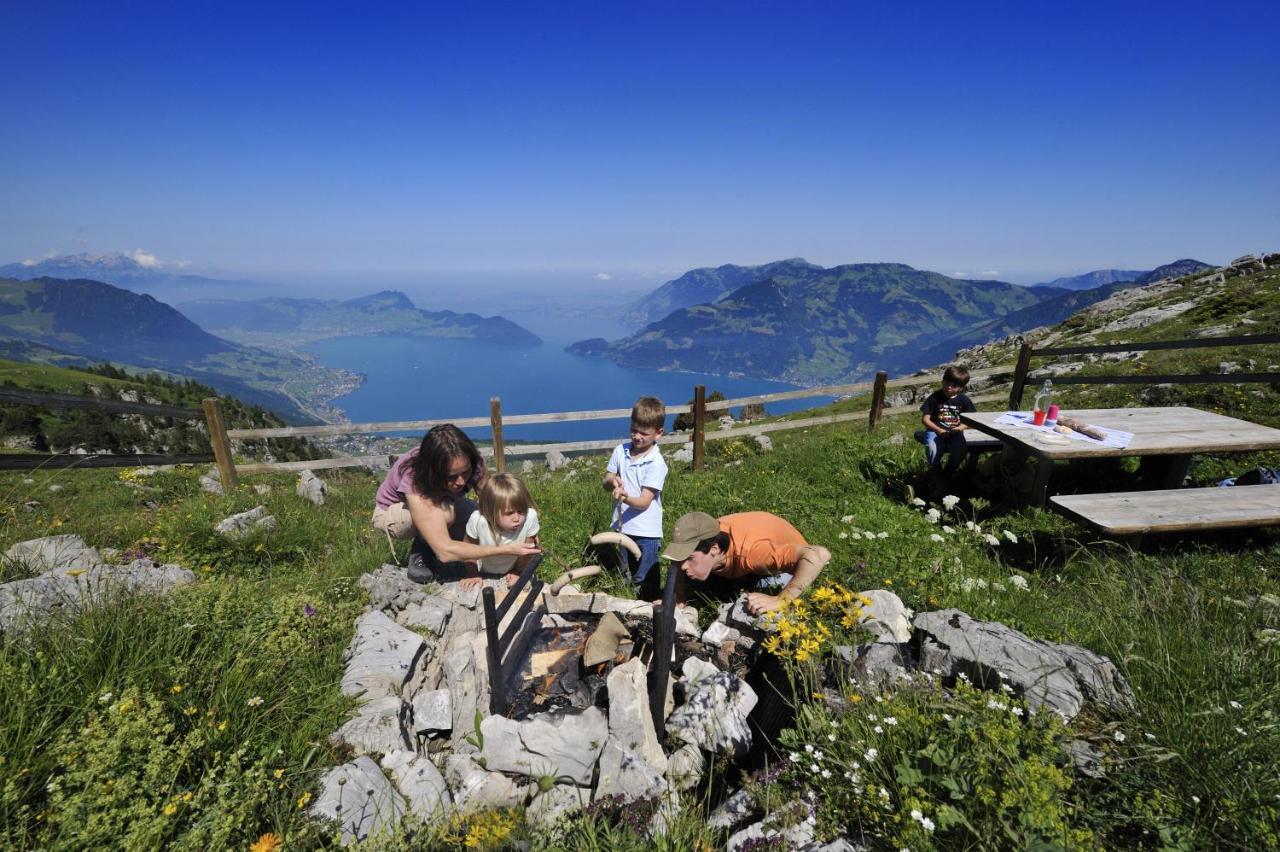 Ferienwohnung Ob Vierwaldsaettersee イゼンタール エクステリア 写真