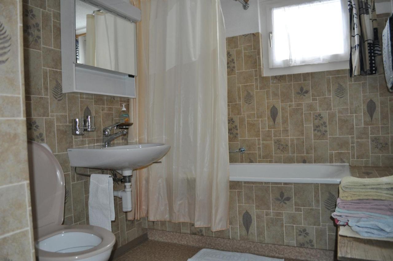 Ferienwohnung Ob Vierwaldsaettersee イゼンタール エクステリア 写真