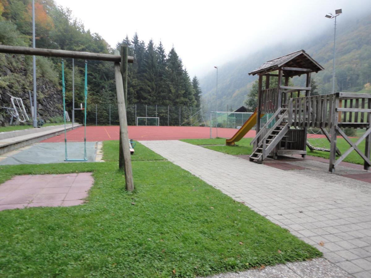 Ferienwohnung Ob Vierwaldsaettersee イゼンタール エクステリア 写真